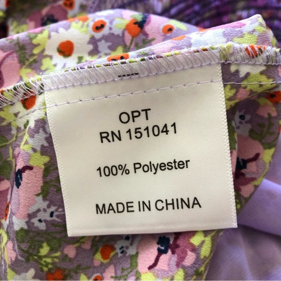 O.P.T One Pretty Time Go on A Date Floral Puff Sleeve Midi Dress - Picture 10 of 10